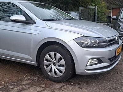 Grijs (metallic) Gebruikt 2021 VW Polo Comfortline Hatchback | € 15.450 (Goede deal)