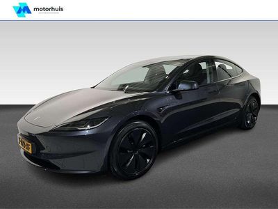 Occasion Tesla Model 3 366 kW (498 PK) 2024 Grijs (metallic) Sedan