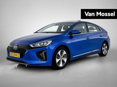 Blauw Gebruikt 2018 Hyundai Ioniq Premium Hatchback | € 11.940 (Eerlijke prijs)