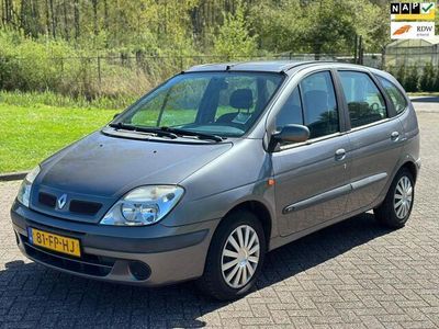 tweedehands Renault Scénic 1.6-16V RT/NIEUWE APK