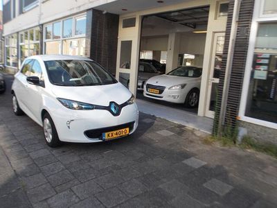 tweedehands Renault Zoe R 240 LIFE 22 KWH (HUUR ACCU) AIRCO,NAVIGATIE EN 2000 EURO SUBSIDIE