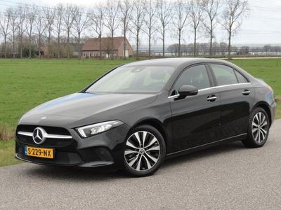 tweedehands Mercedes A180 Business Full LED / ECC / NAV / CAMERA / PDC