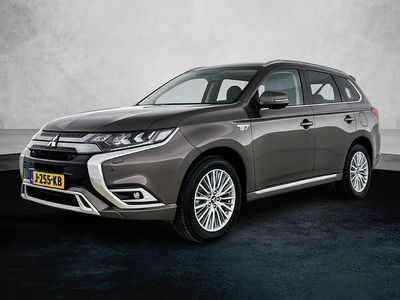 Bruin Occasion 2020 Mitsubishi Outlander P-HEV Intense SUV | € 23.920 (Eerlijke prijs)