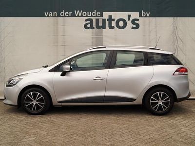 Occasion Renault Clio GrandTour Expression 90 PK (66 kW) 2014 Grijs, metallic lak Stationwagen