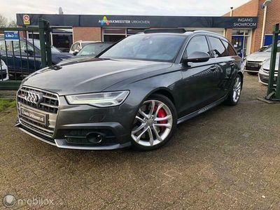 Grijs Gebruikt 2018 Audi S6 Comfort Stationwagen | € 59.999