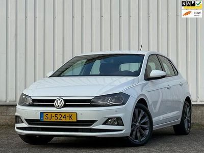 Wit Occasion 2018 VW Polo Highline Hatchback | € 10.449 (Eerlijke prijs)