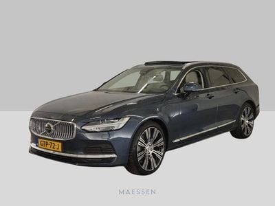 Blauw Gebruikt 2024 Volvo V90 Ultimate Stationwagen | € 46.950 (Goede deal)