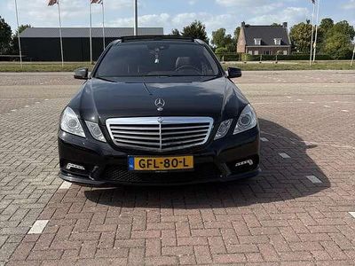 Zwart Gebruikt 2011 Mercedes E350 Avantgarde Sedan | € 22.450 (Duur)