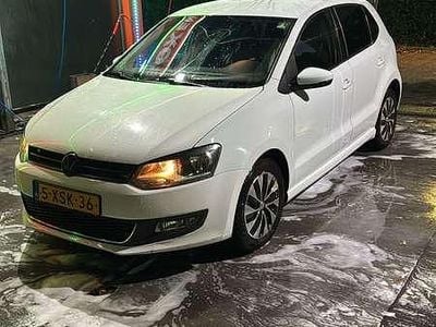 Gebruikt 2014 VW Polo Sedan | € 6.700 (Iets duurder)