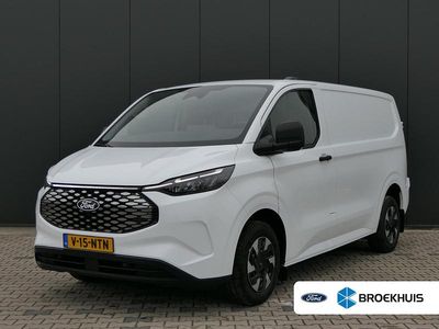 Wit Nieuw 2025 Ford E-Transit Trend Van | € 36.672
