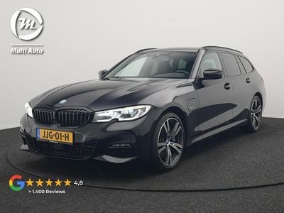 Zwart Gebruikt 2022 BMW 330e M Sport Stationwagen | € 31.430 (Super prijs)