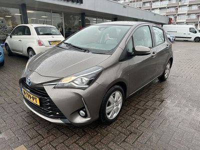 tweedehands Toyota Yaris 1.5 Hybrid Aspiration navi cruise klima lmv