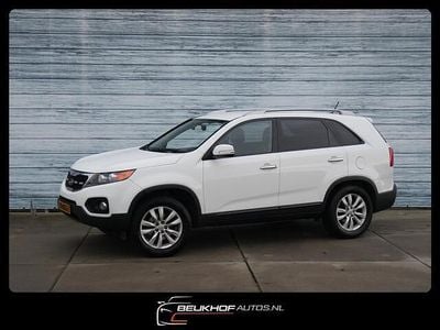 Wit (metallic) Gebruikt 2010 Kia Sorento SUV | € 5.750 (Eerlijke prijs)