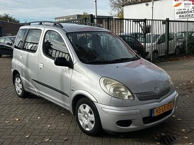 Toyota Yaris Verso