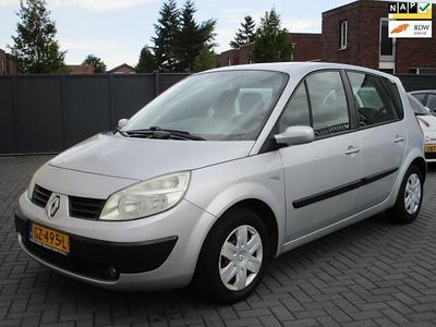 Renault Scénic II