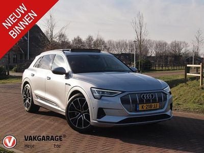 Grijs (metallic) Occasion 2020 Audi e-tron Business SUV | € 27.995 (Goede deal)