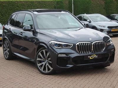Grijs, metallic lak Gebruikt 2019 BMW X5 M Sport SUV | € 47.950 (Iets duurder)