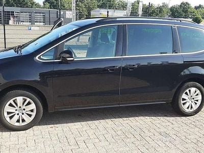 VW Sharan