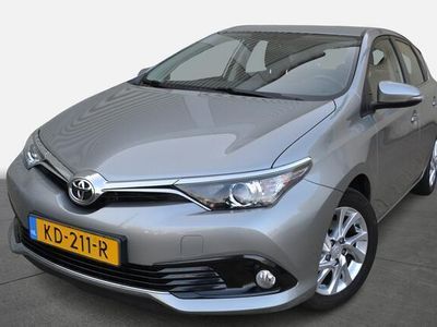 tweedehands Toyota Auris 1.2T | ASPIRATION LIMITED | CAMERA | BLUETOOTH | LM.VELGEN |