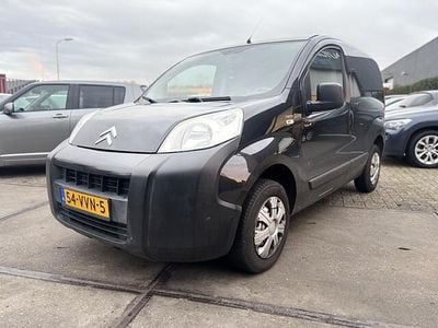 Zwart (metallic) Gebruikt 2008 Citroën Nemo MPV | € 2.950 (Duur)