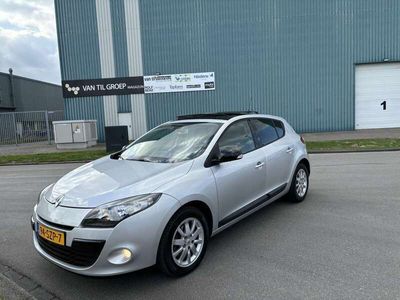 tweedehands Renault Mégane 1.4i TCe Parisienne 5-Deurs 6-Bak 130 PK. ClimaNa