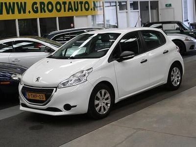 Wit Gebruikt 2014 Peugeot 208 Access Hatchback | € 5.744 (Eerlijke prijs)