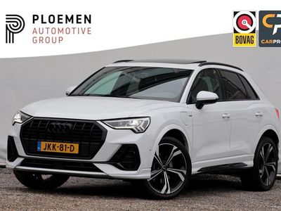 Wit (metallic) Gebruikt 2022 Audi Q3 S-Line SUV | € 38.900 (Duur)