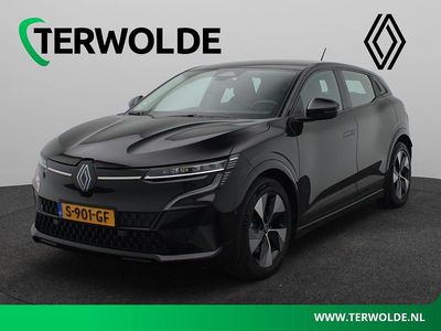 Noir étoilé gne Occasion 2023 Renault Megane E-Tech Evolution Hatchback | € 24.945 (Eerlijke prijs)