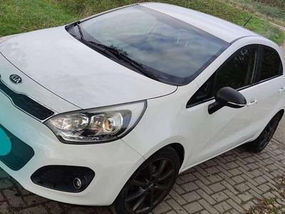 Occasion Kia Rio 86 PK (63 kW) 2012 Wit MPV
