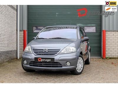 Grijs (metallic) Gebruikt 2005 Citroën C3 Prestige Hatchback | € 2.750 (Iets duurder)