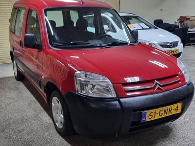 Rood Gebruikt 2008 Citroën Berlingo First MPV | € 3.495 (Eerlijke prijs)