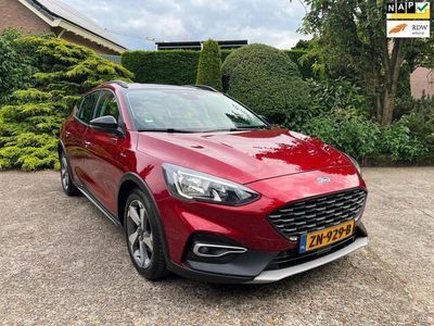 Rood Occasion 2019 Ford Focus Business Edition Hatchback | € 12.895 (Duur)