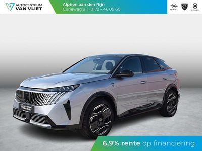 Grijs Gebruikt 2024 Peugeot e-3008 Avantage SUV | € 40.589
