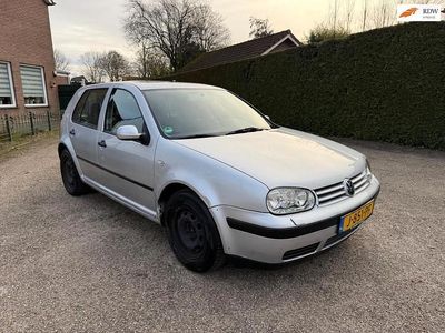 VW Golf IV