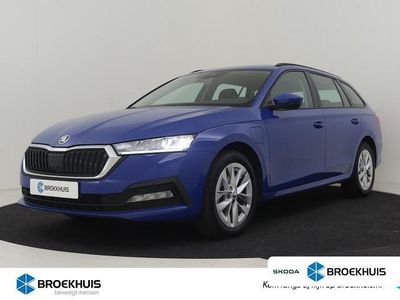 Blauw Gebruikt 2023 Skoda Octavia Business Line Stationwagen | € 26.895 (Goede deal)