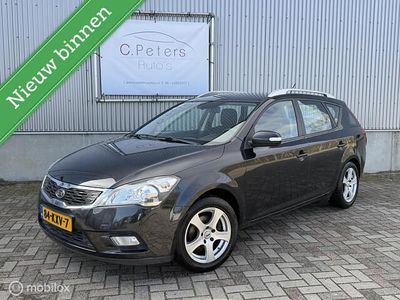 Occasion Kia Ceed 125 PK (91 kW) 2010 Zwart (metallic) Hatchback