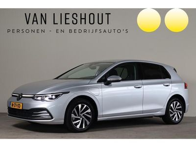 tweedehands VW Golf VIII 1.4 eHybrid 204pk Style NL-Auto!! Mem.Seats I Camera I Fabrieksgarantie!! -- A.S. ZONDAG OPEN VAN 11.00 T/M 15.30 UUR --