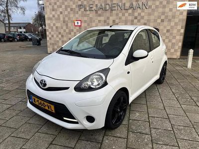 Occasion Toyota Aygo 68 PK (50 kW) 2012 Wit Hatchback