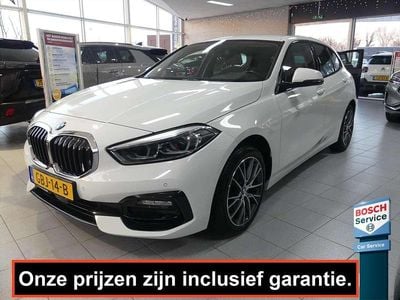 Wit Gebruikt 2021 BMW 118 Executive Hatchback | € 18.900 (Goede deal)