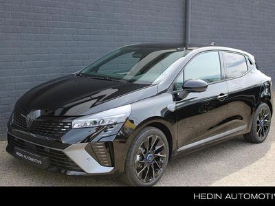 Noir etoile metallic Gebruikt 2025 Renault Clio V Esprit Alpine Hatchback | € 26.440 (Duur)