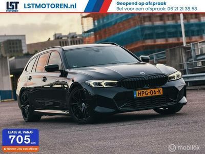 Zwart Occasion 2022 BMW 330 M Sport Stationwagen | € 37.459 (Eerlijke prijs)