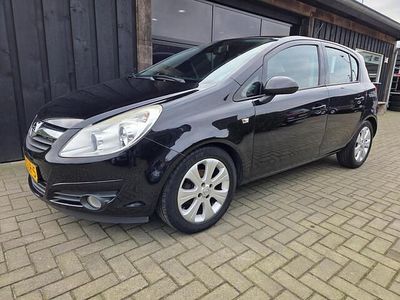 Zwart (metallic) Occasion 2008 Opel Corsa Enjoy Hatchback | € 1.195 (Eerlijke prijs)