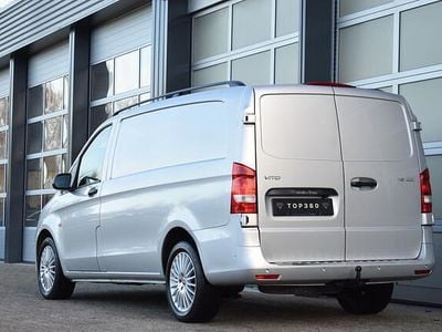 Zilver Gebruikt 2022 Mercedes Vito Van | € 24.850 (Super prijs)