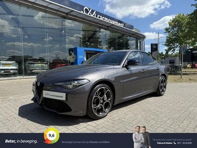Grijs (metallic) Gebruikt 2022 Alfa Romeo Giulia Veloce Sedan | € 44.950 (Eerlijke prijs)