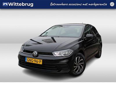 Zwart Gebruikt 2024 VW Polo Edition Hatchback | € 21.450 (Eerlijke prijs)
