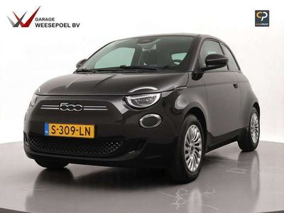 Occasion Fiat 500e 88 kW (120 PK) 2023 Zwart, metallic lak Hatchback