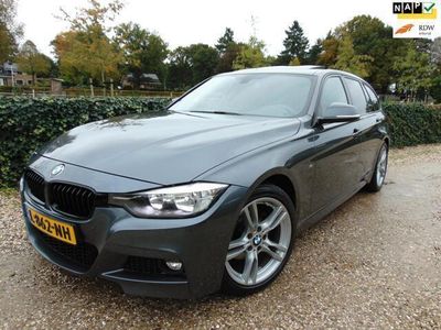 tweedehands BMW 320 320 Touring i M Sport Edition , Full Option , Panod