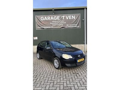 Zwart Occasion 2008 VW Polo Hatchback | € 1.250 (Goede deal)