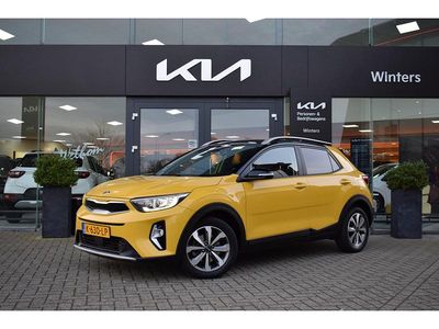 Geel Occasion 2021 Kia Stonic SUV | € 21.220 (Eerlijke prijs)