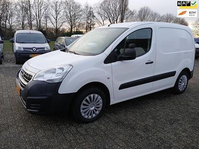 Wit Gebruikt 2018 Peugeot Partner Premium MPV | € 5.950 (Goede deal)